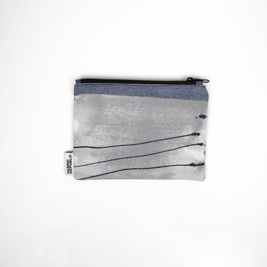 BLUE JEAN